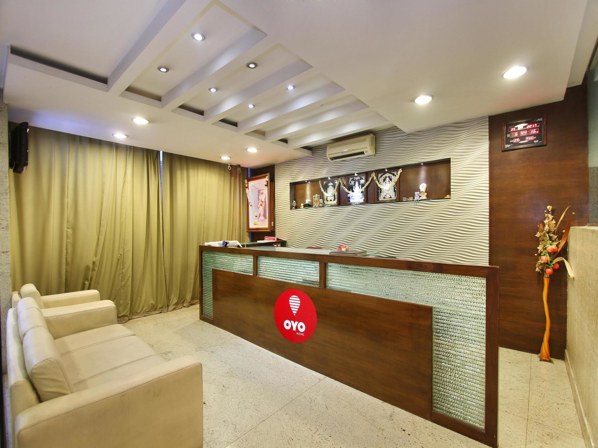 Oyo 435 Hotel Amshi International Bangalore Luaran gambar